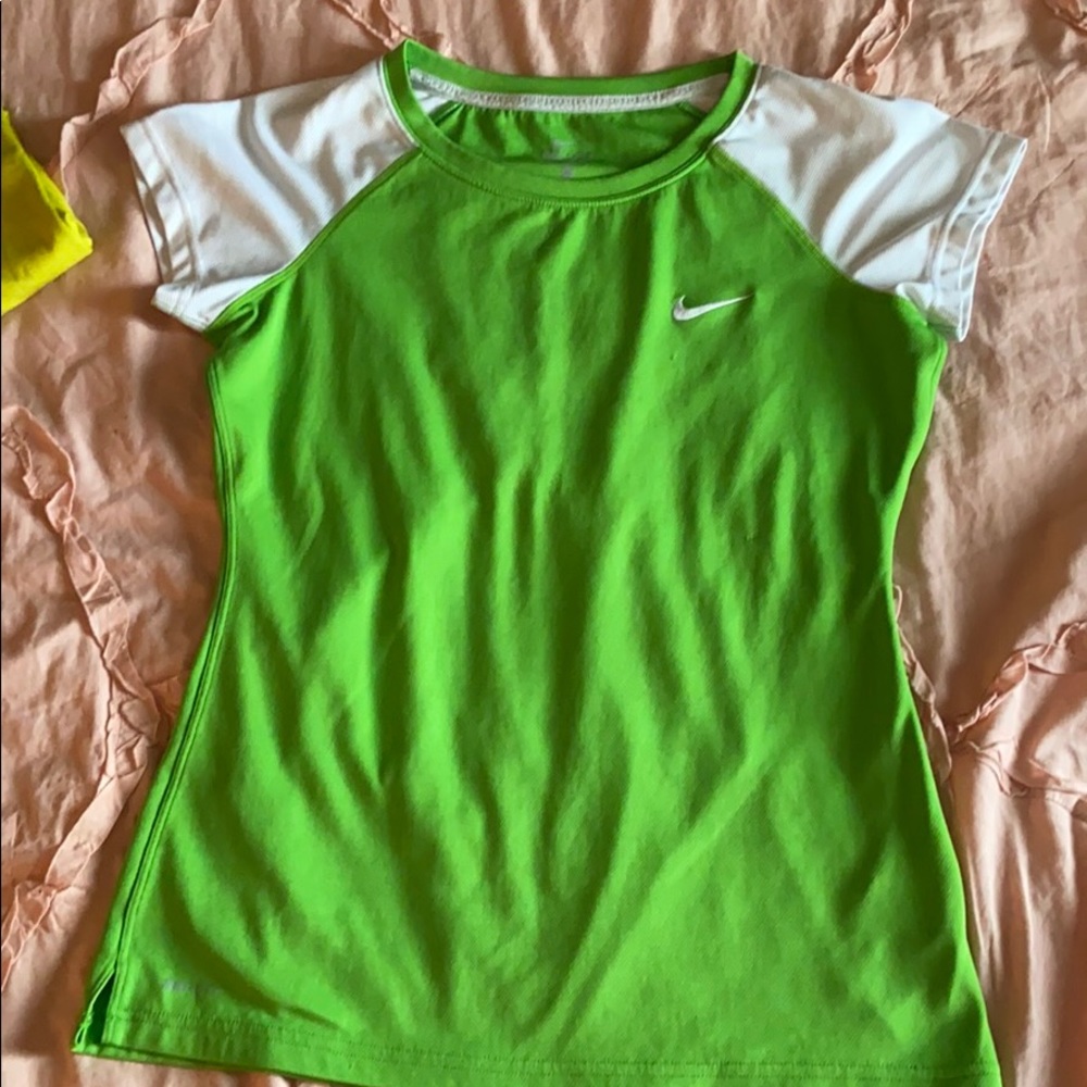 Nike Dri-Fit bundle - Picture 6 of 8